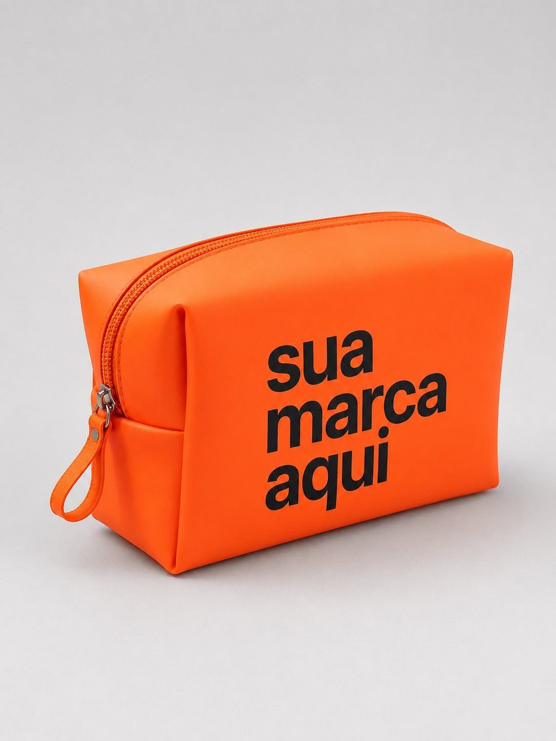 Necessaire box personalizada em PVC Columbia com z&iacute;per superior e al&ccedil;a lateral